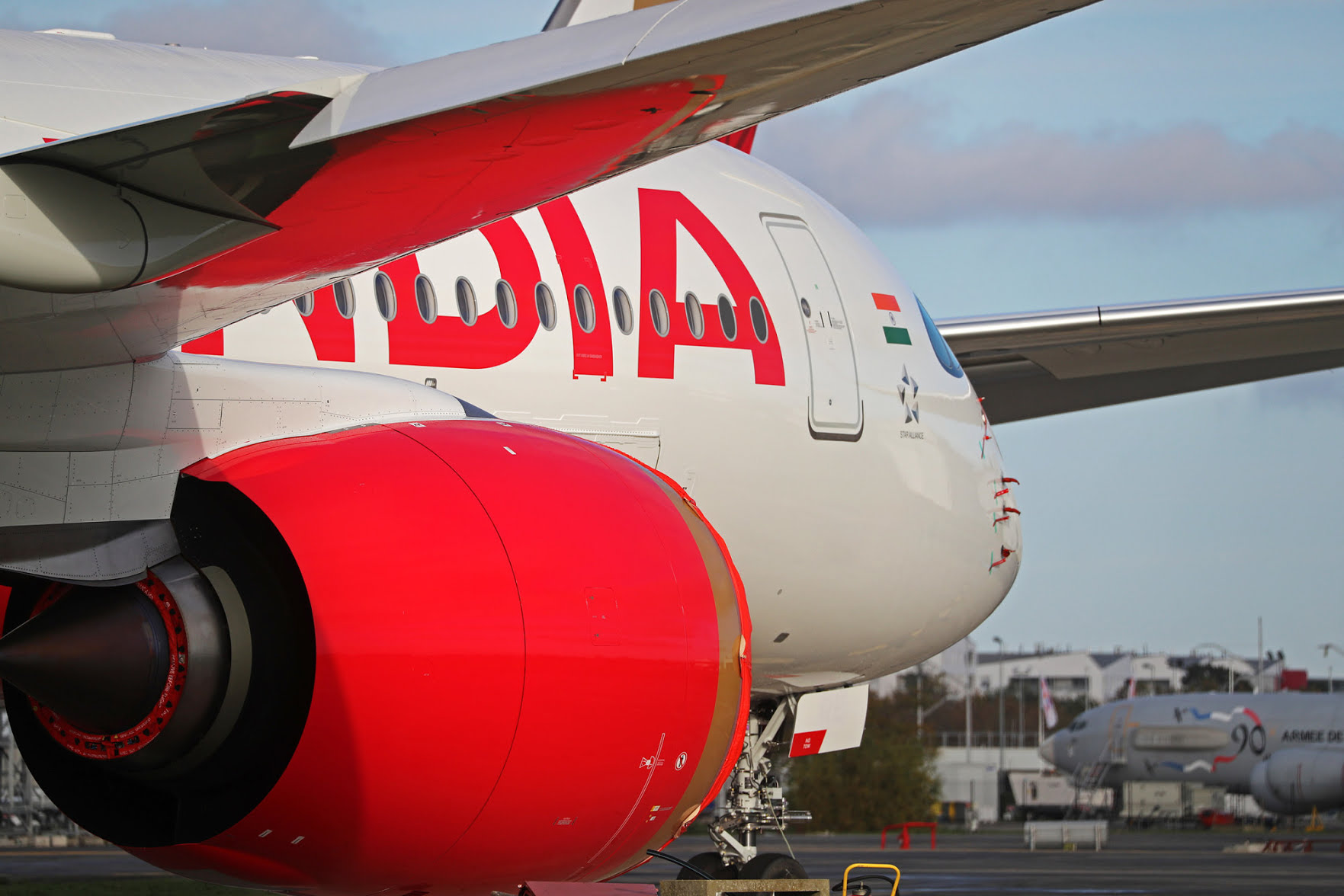 އިންޑިޔާގެ މަތިންދާބޯޓުތަކަށް ދިން ބޮމުގެ އިންޒާރުގެ އަދަދު 100 އަށް އަރައިފި