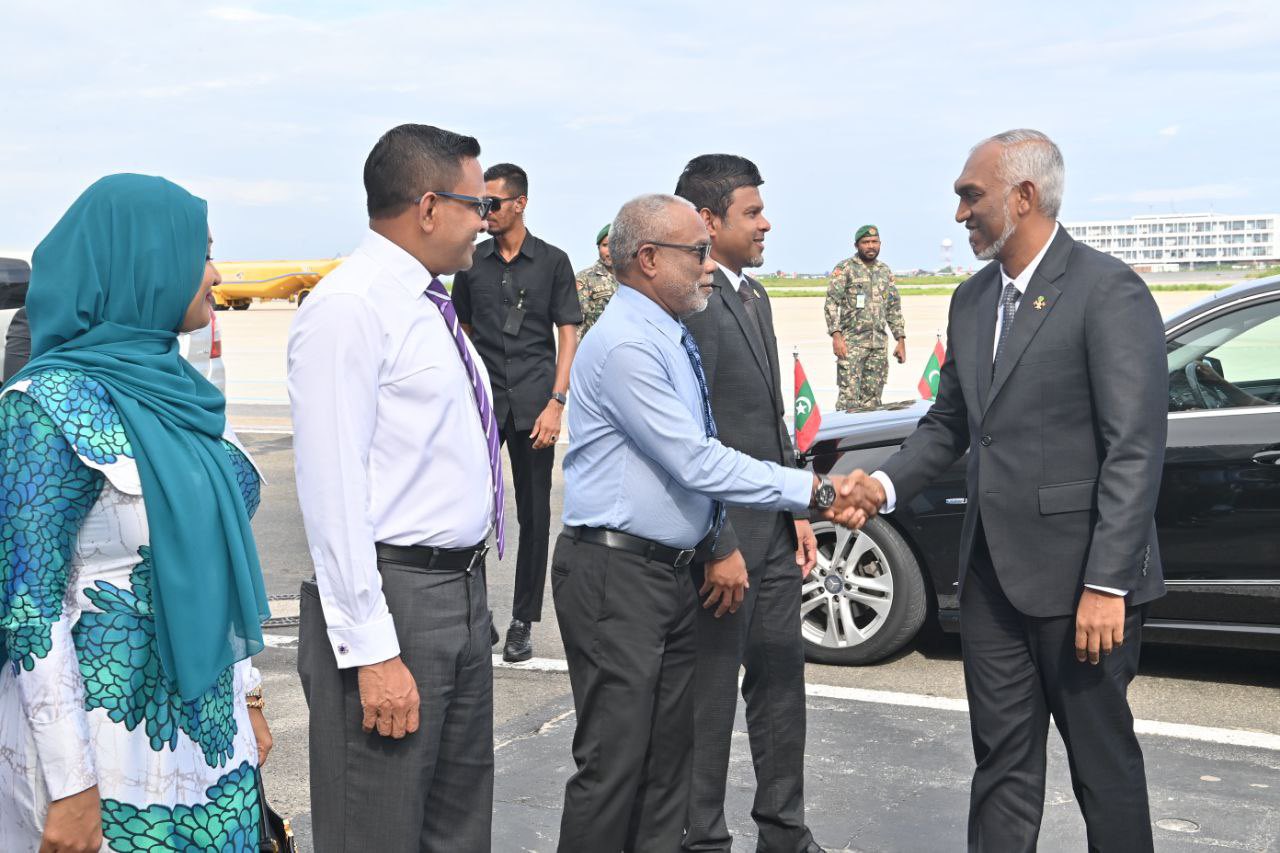 ސަރުކާރު މަތިބަރެއް ނޫން؛ ސިޔާސީ މަގާމު އަދި 500 އަށްވެސް ނާރާ: އަދުރޭ