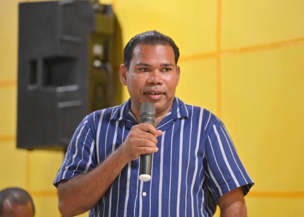 ދެ އިންތިހާބު އެއްކުރަން އާނއެކޭ ބުނެފިނަމަ ސަރުކާރު ޖަވާބުދާރީ ކުރުވުމުގެ ފުރުސަތު ރައްޔިތުންނަށް ގެއްލޭނެ: ދީދީ