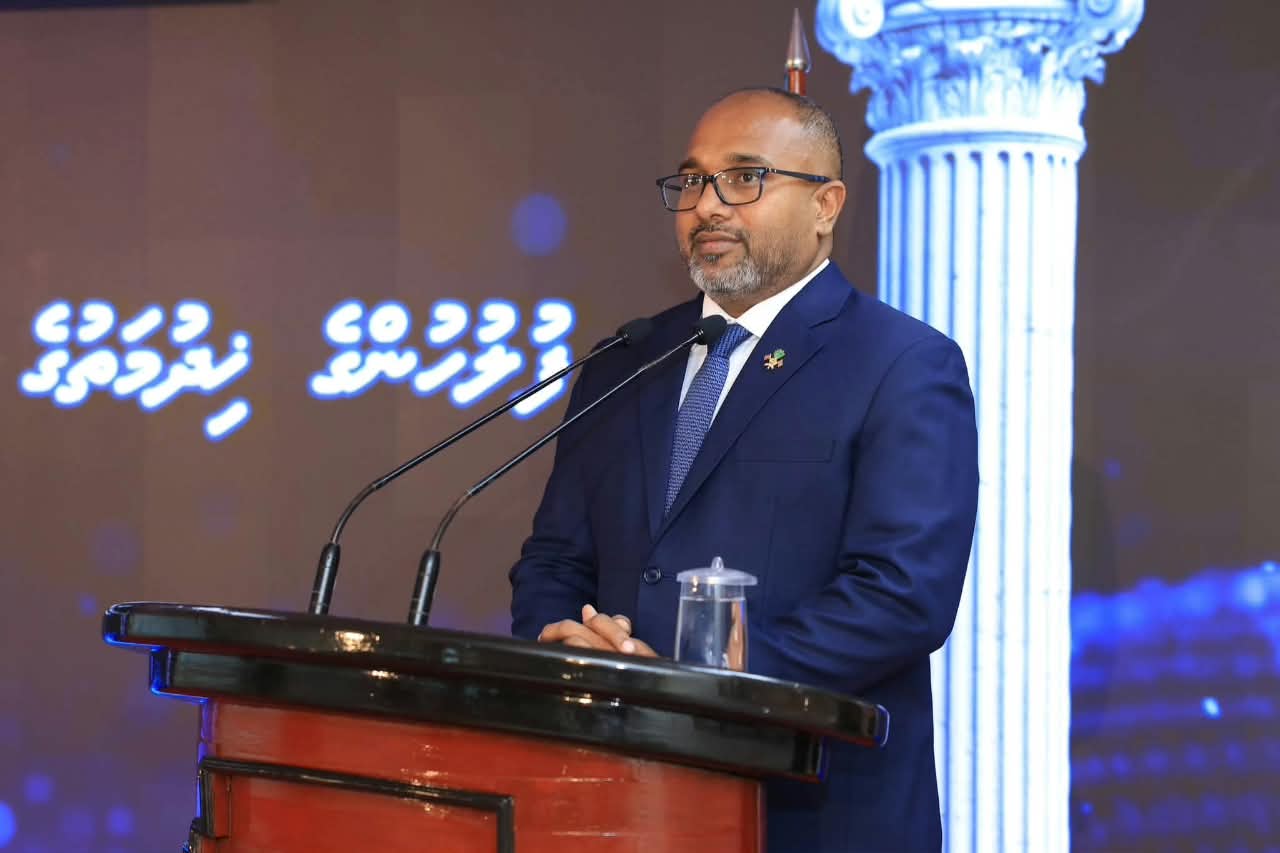 ހައުސިން މިނިސްޓްރީގެ އަލިފާނުގެ ހާދިސާއާ ގުޅޭގޮތުން ރައީސް ޔާމީން ދެއްކެވި ވާހަކަތައް ބެލުމަށް ފުލުހުންނަށް އަންގައިފި