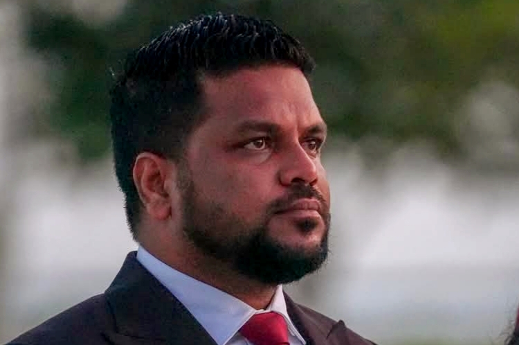 މިނިވަންކަމަށް 61 އަހަރު ވީއިރު އަތޮޅުތަކުގެ ރައްޔިތުން ތިބީ ބާރުވެރިކަމެއް ނެތް ހާލަތެއްގައި: ޝުއާއު