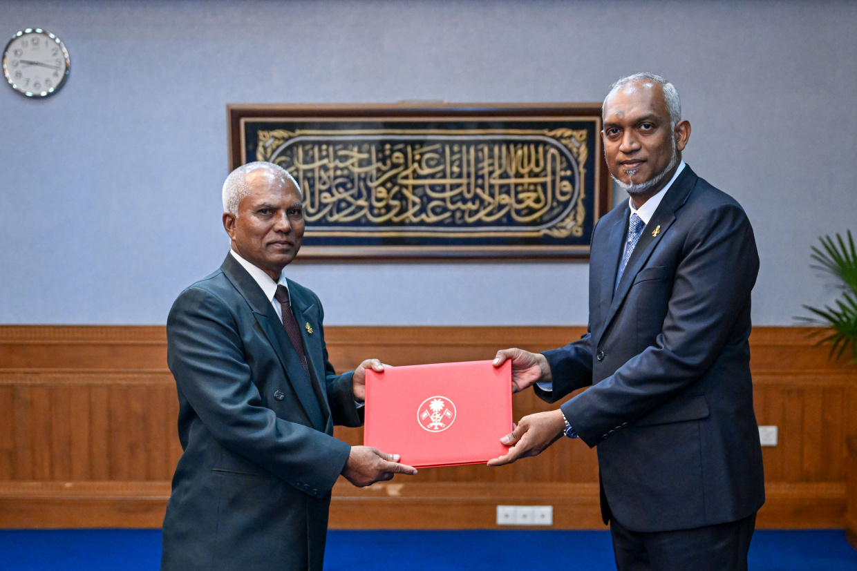 ވަޒީފާއާ ބެހޭ ޓްރައިބިއުނަލްގެ މެންބަރު ކަމަށް ޝުއައިބް ޔޫސުފް އައްޔަން ކުރަށްވައިފި