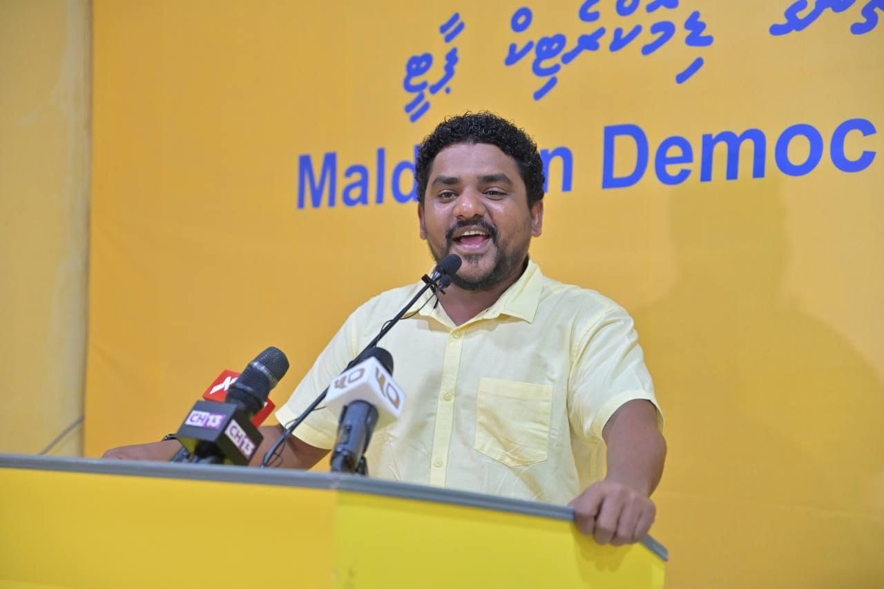 ރިޒުގު ދެއްވަނީ ރައީސް މުއިއްޒެއް ނޫން: މެންބަރު މައުރޫފު