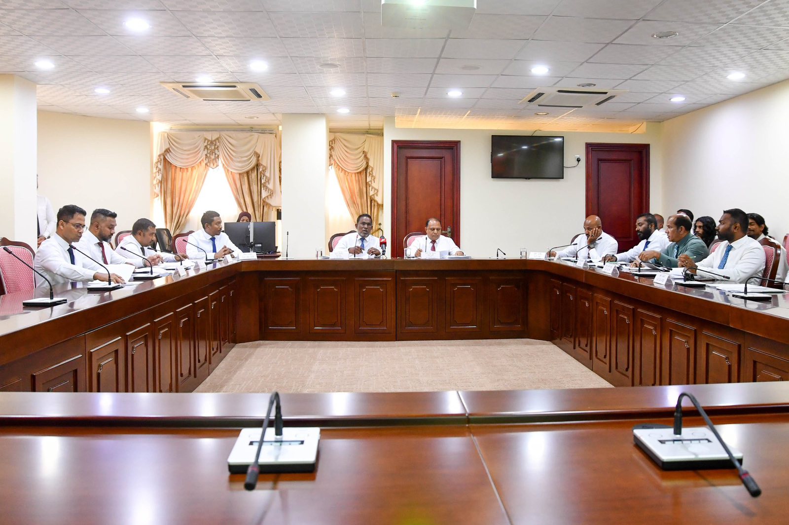 އިސްލާހުތަކަކާއެކު މީޑިއާ ރެގިއުލޭޓު ކުރުމުގެ ބިލް ކޮމިޓީން ފާސްކޮށްފި