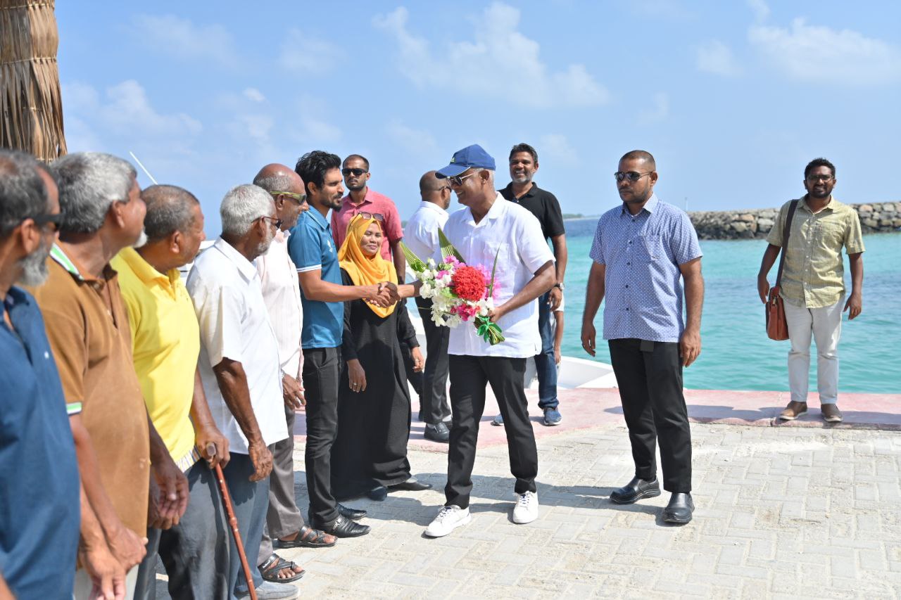 މަޖިލިސް ކެމްޕޭނަށް ރައީސް ޞާލިޙް ރ.އިނގުރައިދޫ އަށް