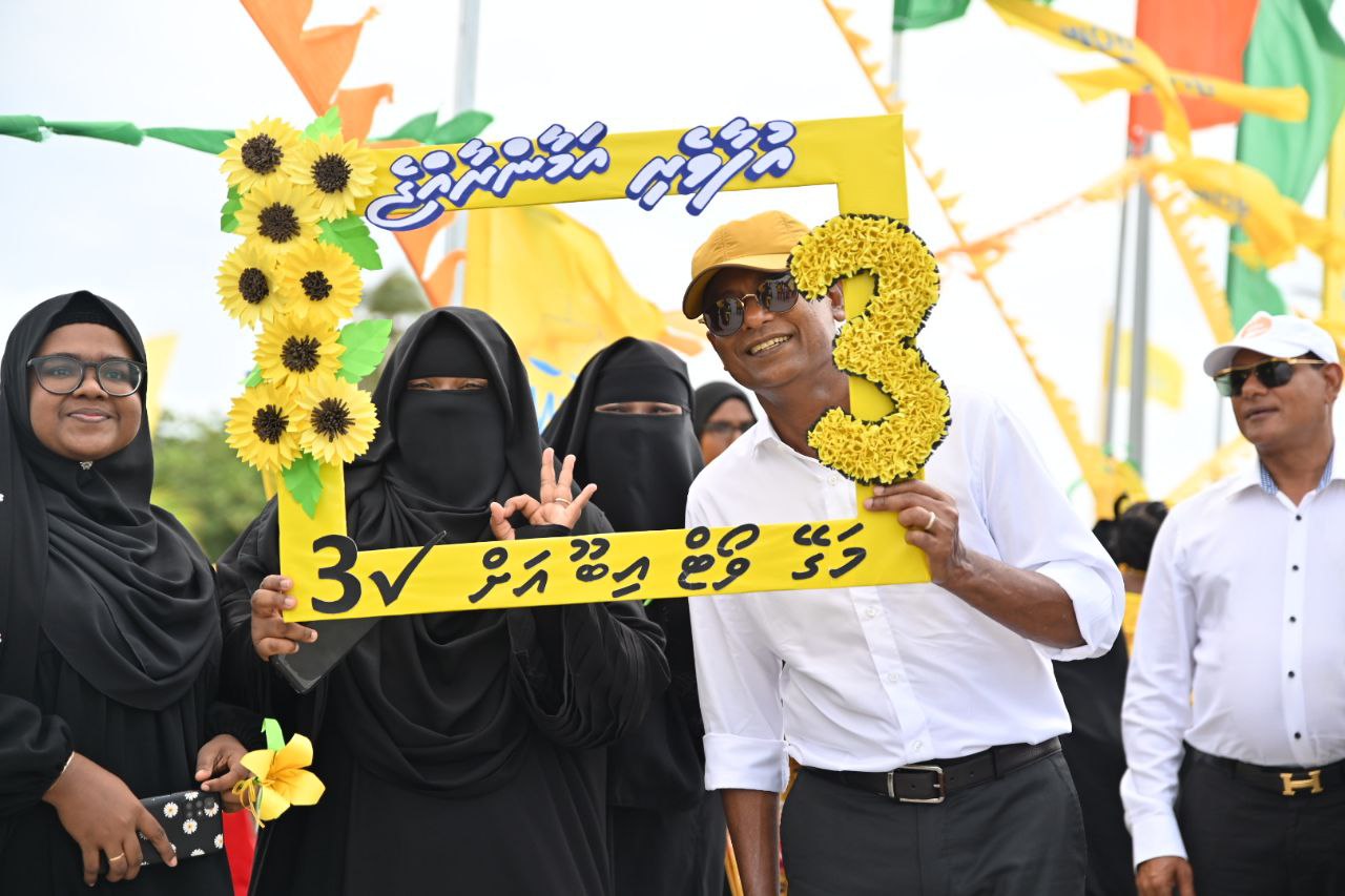 ދިރިއުޅޭ ރަށަށް ނުބަލައި ކޮންމެ ފަރުދަކަށްވެސް އަސާސީ ޚިދުމަތްތައް ފޯރުކޮށްދިނުމަކީ އަމާޒެއް: ރައީސް