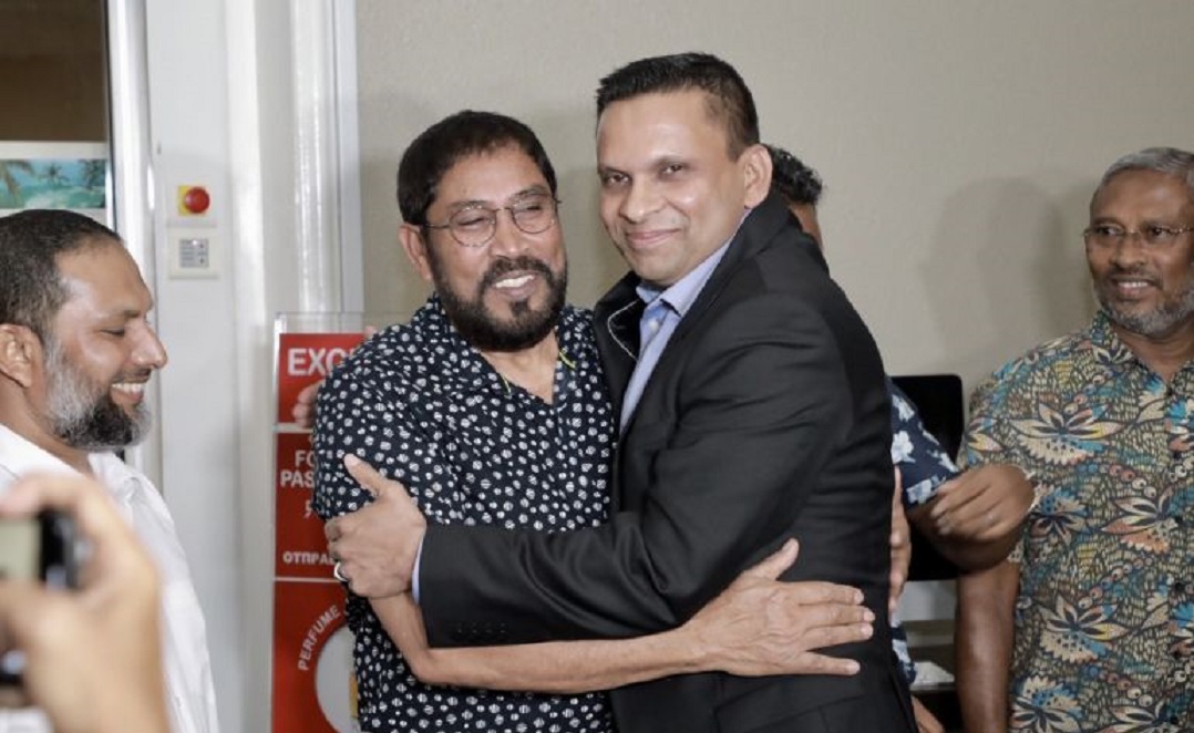 ކާނަލް ނާޒިމްވެސް ޖޭޕީން ވަކިވެވަޑައިގެންފި