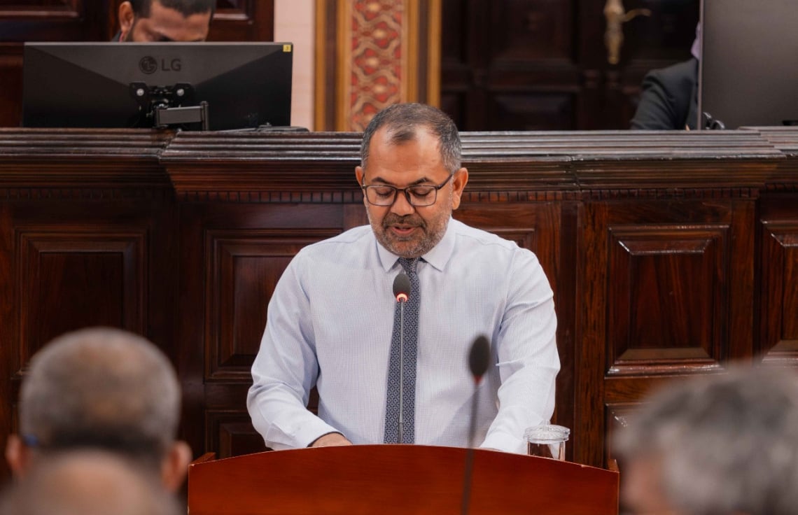 މެދުއިރުމަތީގެ ހަނގުރާމަ: އިގްތިސާދީ ގޮތުން އަޅަންޖެހޭ ހުރިހާ ފިޔަވަޅުތަކެއް އަޅާނަން: މާލީ ވުޒާރާ