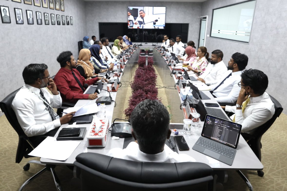 ވޯލްޑް ކަޕް މެޗުތައް ބޮޑު ސްކްރީންގައި އެޅުވުމުގެ ހުއްދަ ދޭން މާލެ ސިޓީ ކައުންސިލުން ނިންމައިފި