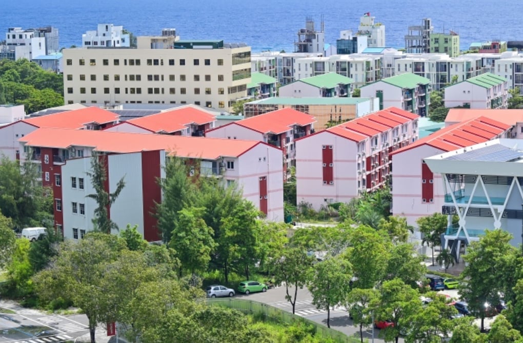 ހުޅުމާލޭ އިމާރާތަކުން ބިދޭސީއެއް ވެއްޓި ބަނޑަށް ދަގަނޑެއް ހެރިއްޖެ