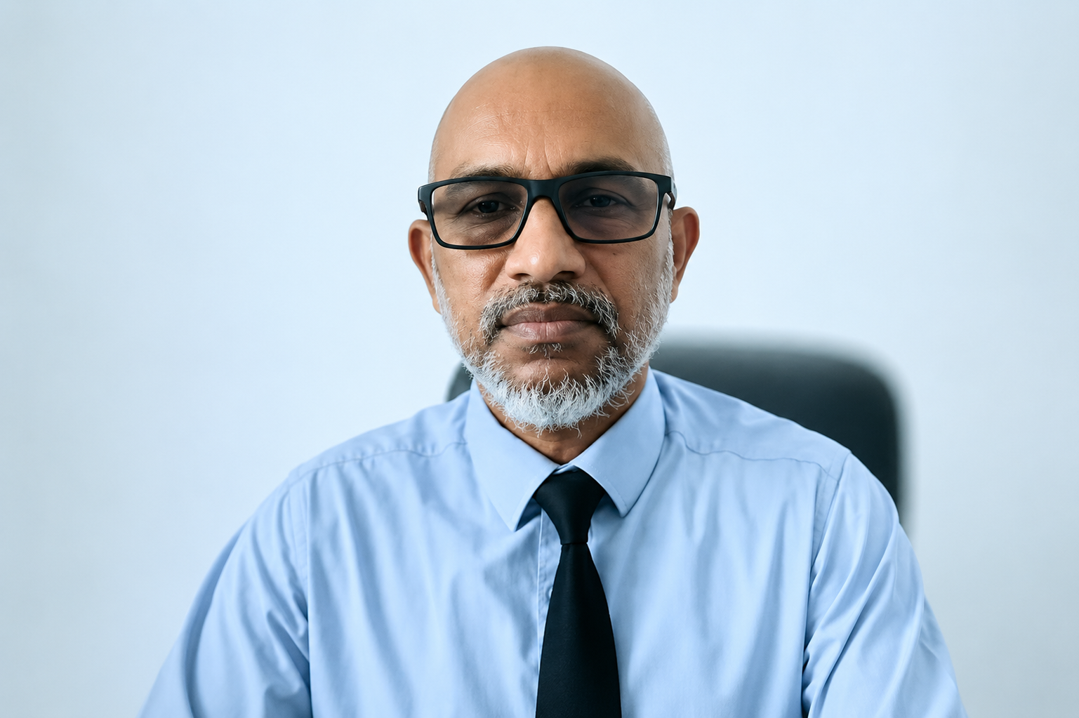 އިންފޮމޭޝަން ކޮމިޝަނަރުގެ މަސައްކަތަށް ހުރަސްއަޅާތީ ރައީސް އޮފީސް 2000 ރުފިޔާއިން ޖޫރިމަނާކޮށްފި