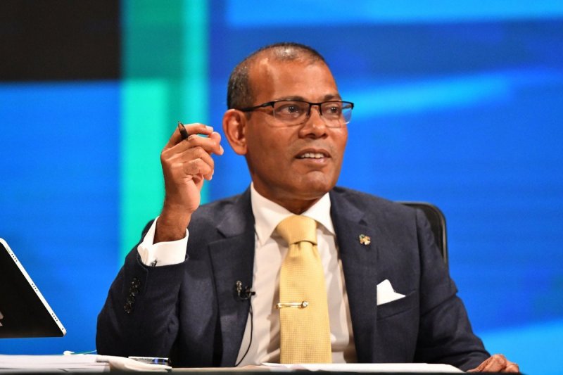 މޮރިޝަސްއިން އޮތީ، ގުޅުން ކަނޑާލި މަައްސަލައިގައި ރާއްޖެ އާއި މަޝްވަރާތައް ކުރަން ތައްޔާރަށް: ނަޝީދު