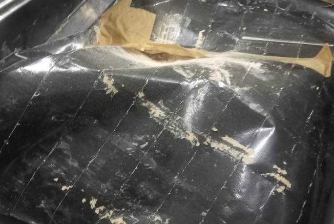 ރާއްޖެއަށް މަސްތުވާތަކެތި އެތެރެ ކުރަން އުޅުނު ޔޫކޭ މީހާ ޝަރީއަތް ނިމެންދެން ބަންދު