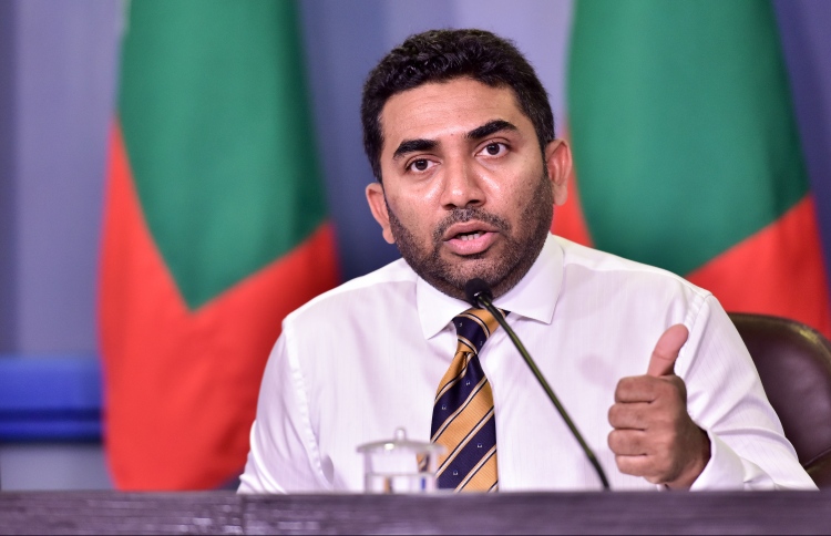 ވެންޓިލޭޓަރު މައްސަލަ: ދައުވާ ނުކުރުމުން އަމީން އާއެކު 8 މީހެއްގެ މައްސަލަ ފައިލްކޮށްފި