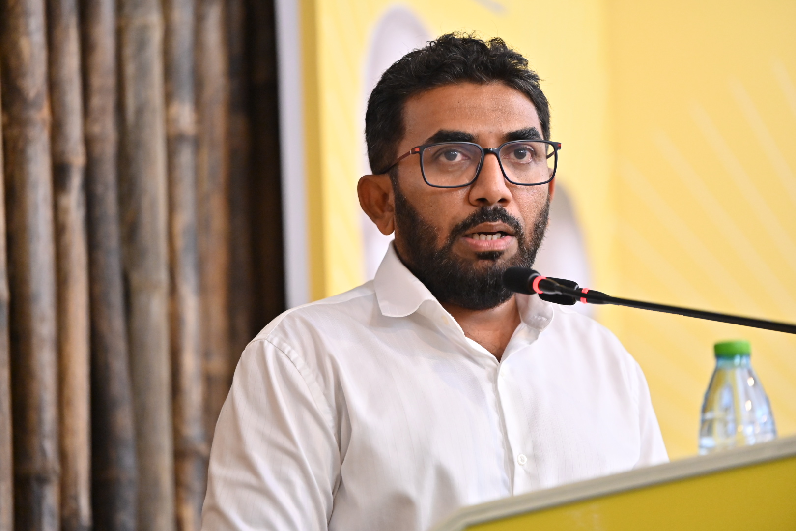 ދިވެހިން އެއްބައިވަންތަ ކުރުވައި ޤައުމު ތަރައްޤީކުރެވޭނެ ވެރިޔަކީ ރައީސް ޞާލިޙް: ޢަބްދުﷲ އަމީން