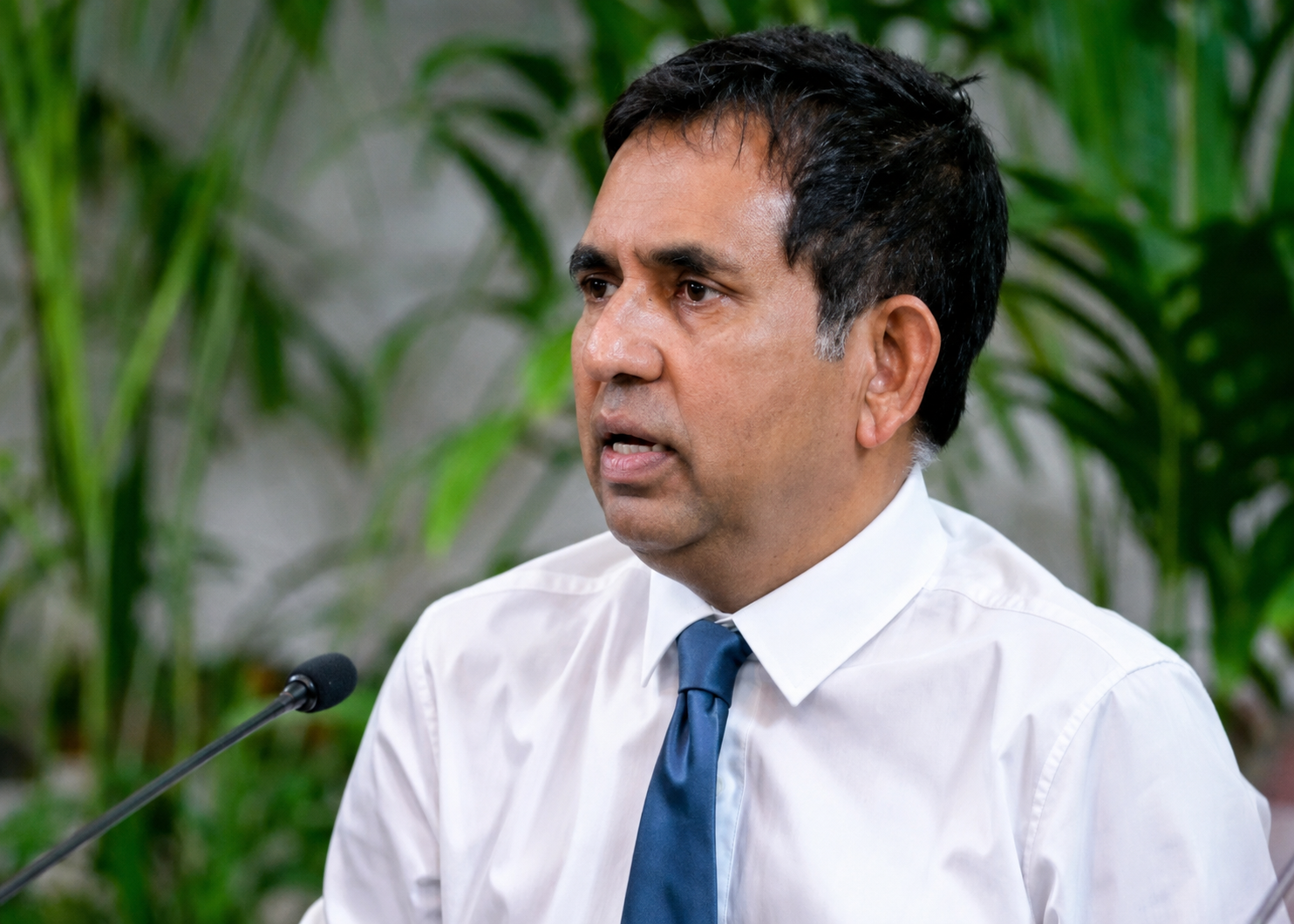 ގައުމުތައް ތެލަށް ޖެހުނުއިރު ރާއްޖެ ސަލާމަތްވީ ސަރުކާރުގެ ފަރުވާތެރިކަމުން: ވަޒީރު ސައީދު