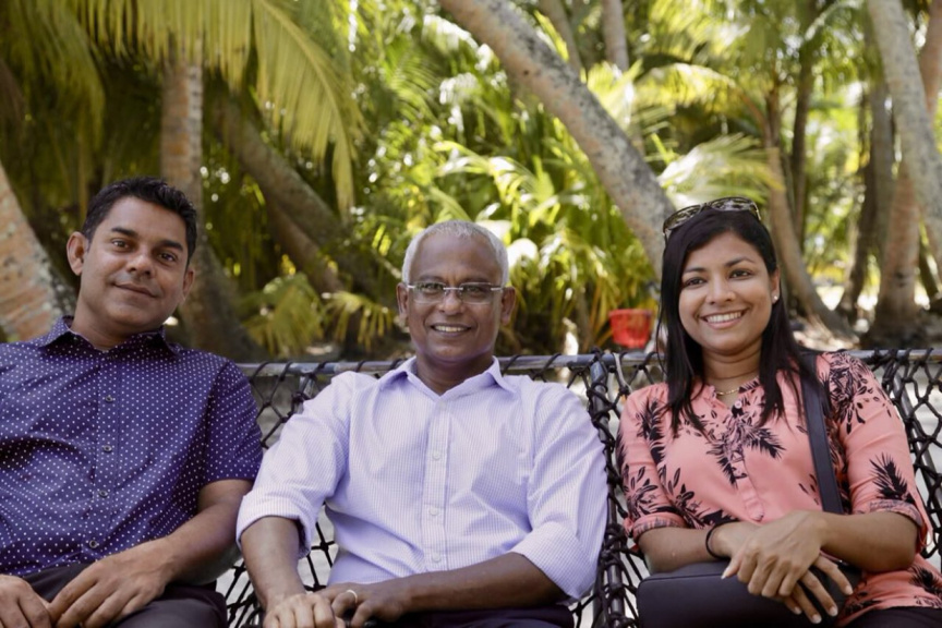 ރޮޒައިނާ ރައީސް ނަޝީދަށް؛ "ޔެސް ބޮސް" ކިޔަން ދަސްވެފައެއްނެތް، ބުނަން ބޭނުން އެއްޗެއްބުނާނަން