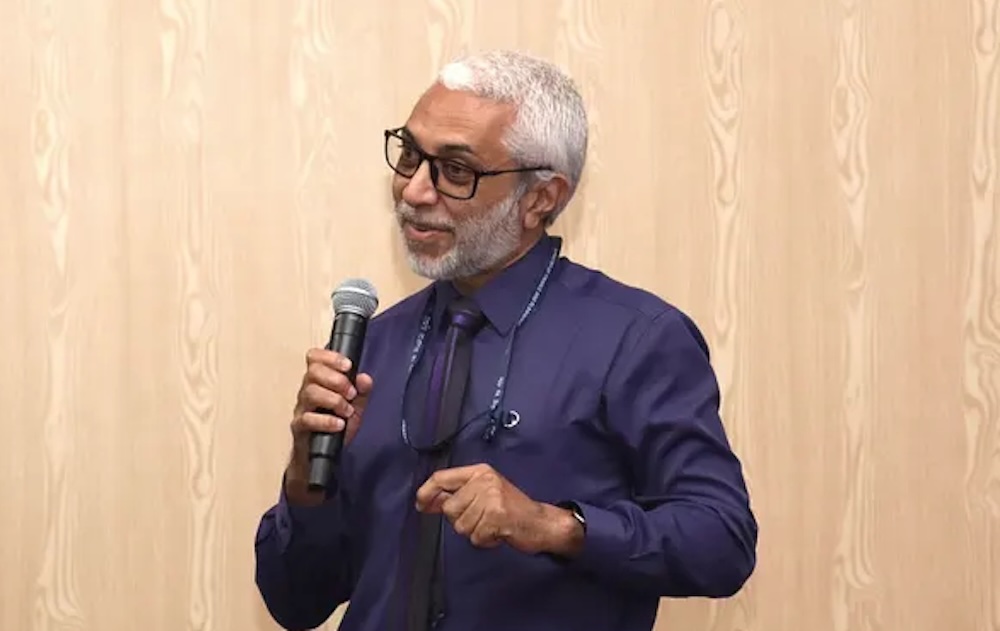 ޕޭ ކޮމިޝަންގެ ސެކްރެޓަރީ ޖެނެރަލް ޑރ. ފައިޒަލް އިސްތިއުފާ ދެއްވައިފި