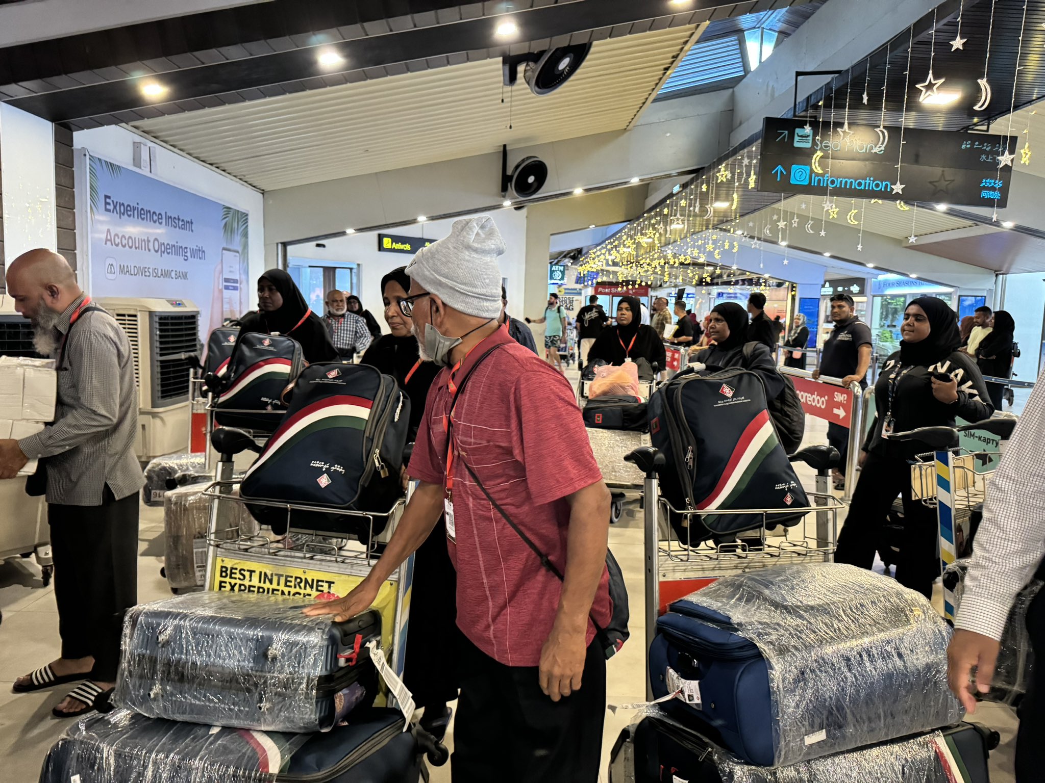 އަލް ބުރޫޖް ގްރޫޕުން ޢުމްރާއަށް ދިޔަ މީހުން ރާއްޖެ އަންނާނީ މިމަހު 26ގައި