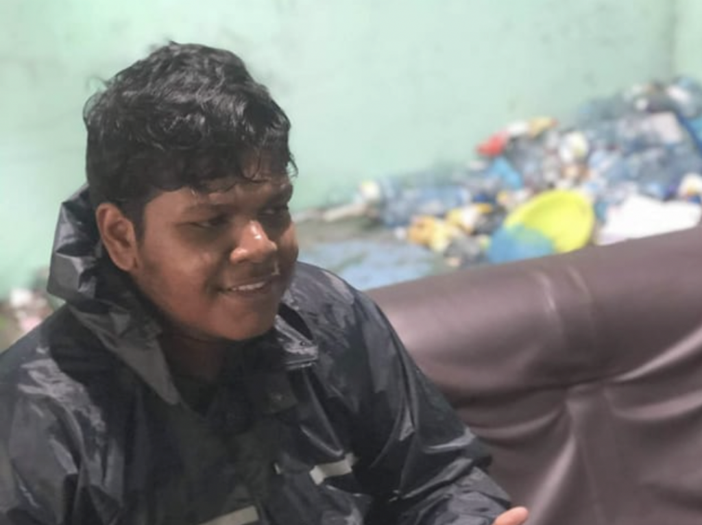 ބްރިޖްގައި ރޭ ހިނގި އެކްސިޑެންޓެއްގައި އަނިޔާވި ޒުވާނަކު މިރޭ ނިޔާވެއްޖެ