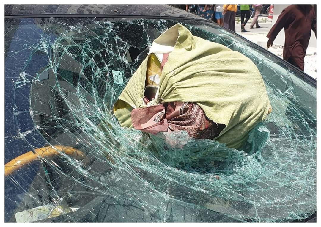 ހިޔާ ފުލެޓަކުން އުކާލި އެެއްޗެހިތަކަކުން ޖެހި ތިން ވެހިކަލަކަށް ގެއްލުންވެއްޖެ