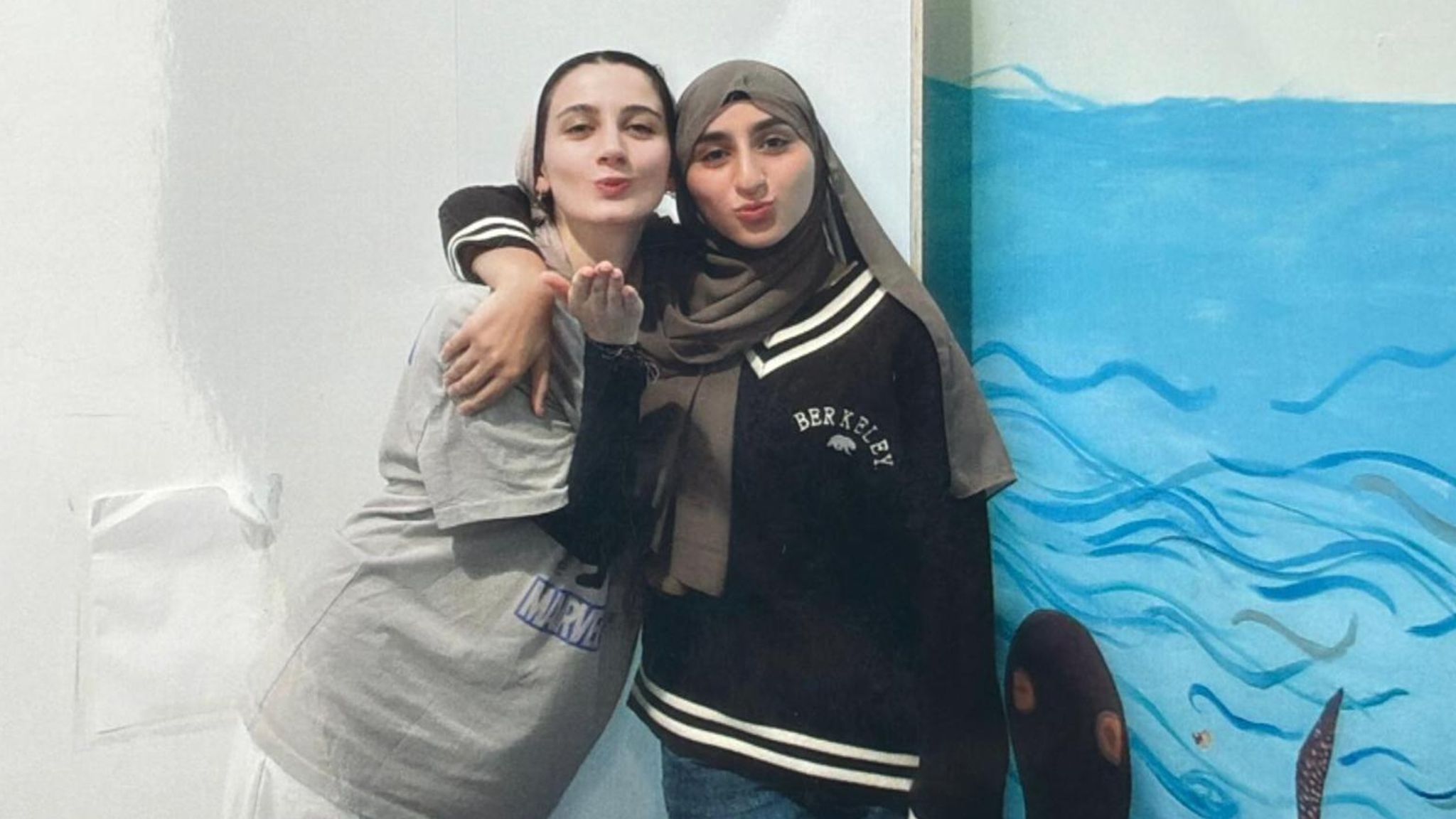 އިގިރޭސި ވިލާތު ޖަލެއްގައި ފަލަސްތީނުގެ ޒުވާނެއް: 50 ދުވަސް ބަޑުހައި ހޫނު ކަމުގެ ހަލުތާލުގައި