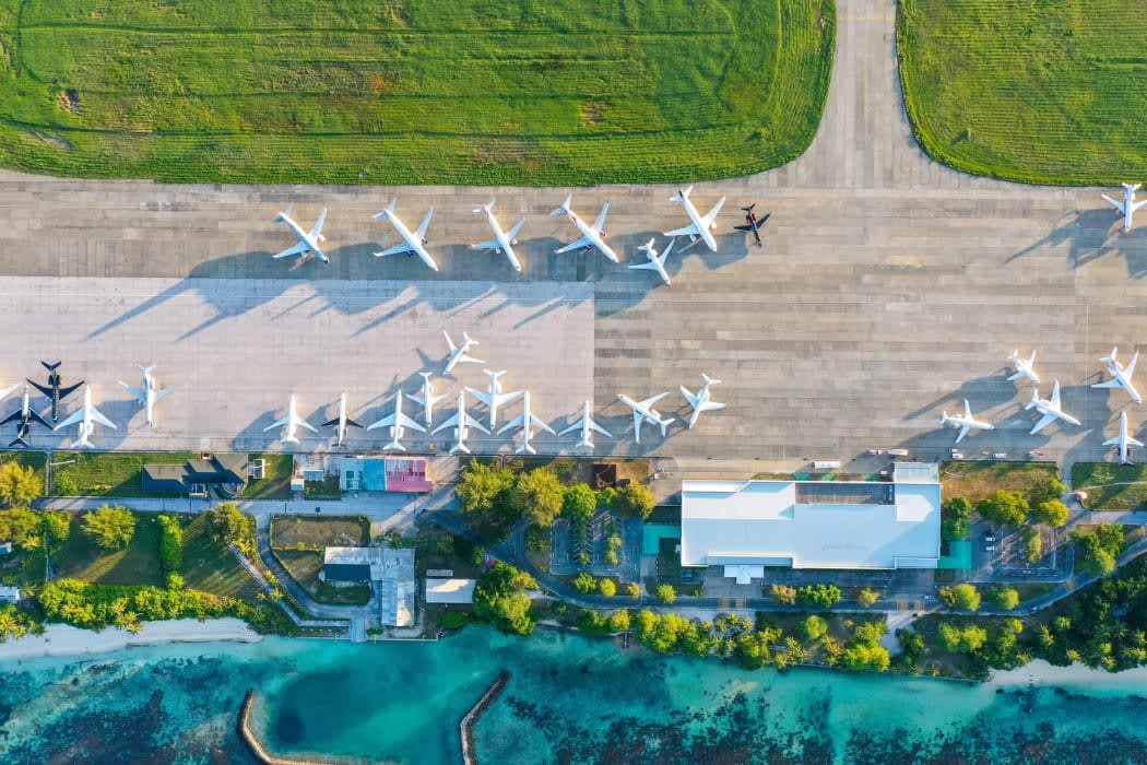 ދުވަސްވެ ވީރާނާވެފައިވާ އީކުއޭޓަރ ވިލެޖާއި ގުޅިގެން ގަން އެއަރޕޯޓް މަޝްރޫއު ހުއްޓިފައި