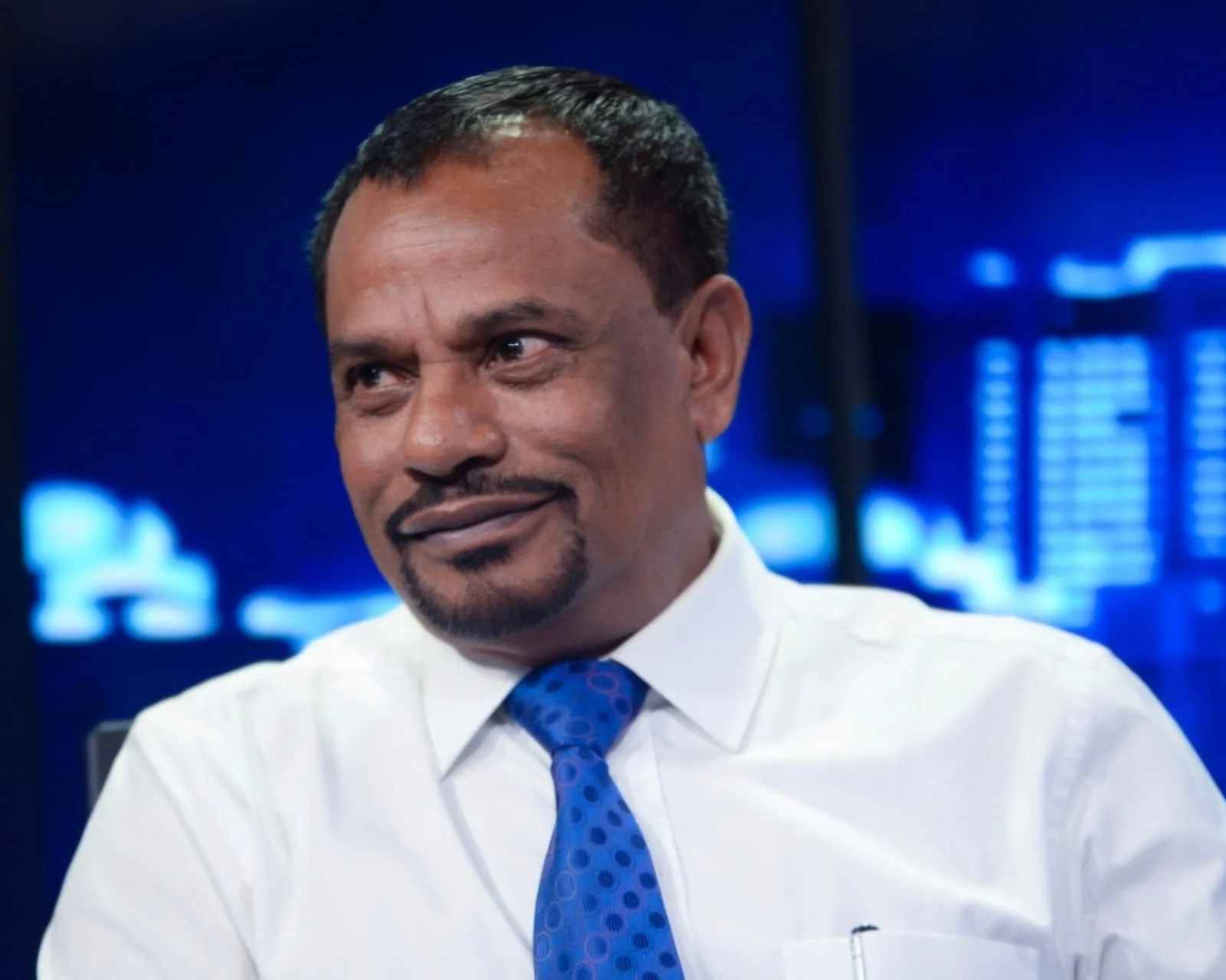 ގައްދޫ ދާއިރާގެ ކުރީގެ މެންބަރު ރަޝީދުގެ ހަނދާނުގައި މަޖިލީހުގައި ސުކޫތެއް