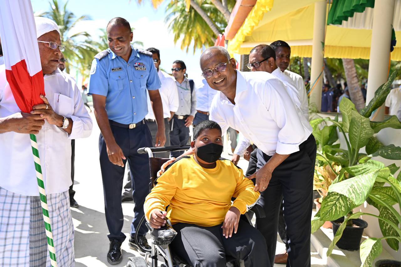 ރާއްޖެ ތަރައްޤީ ކުރެވޭނީ ރަށްރަށުގައި ދިރިއުޅޭ ރައްޔިތުންނަށް އުއްމީދެއް ހޯދައިދީގެން: ރައީސް