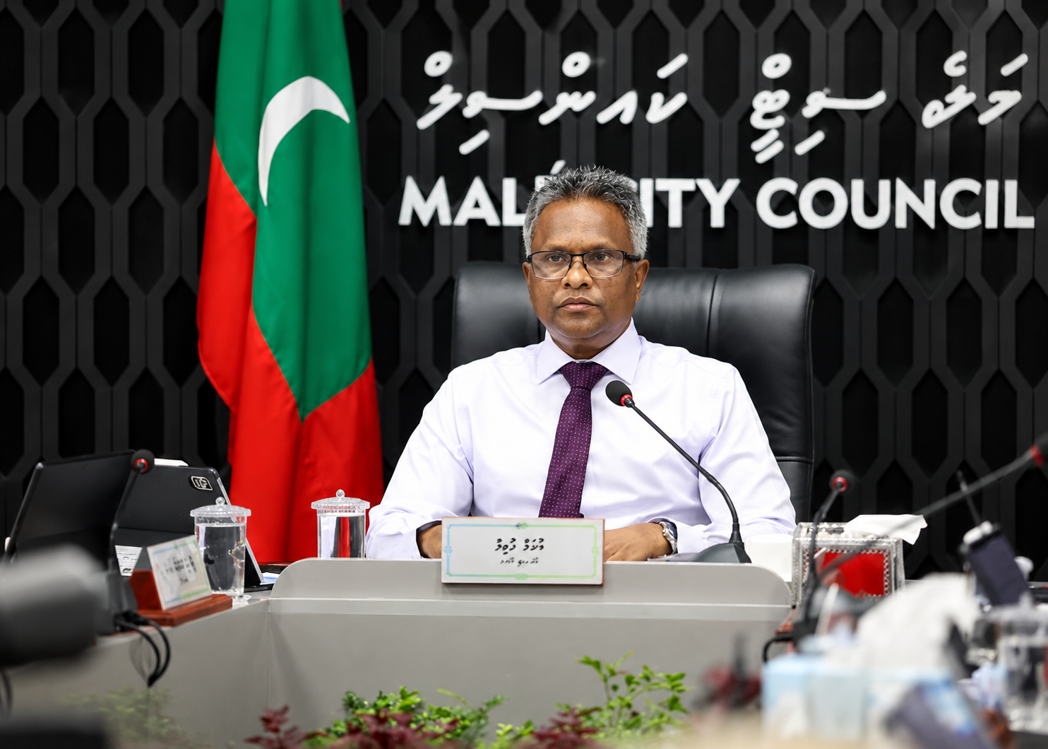 މާލެ ސިޓީގެ މަގުތަކުގައި ކުނި ގިނަވެ ބަލިމަޑުކަމެއް ފެތުރިދާނެތީ މޭޔަރު އާޒިމް ކަންބޮޑުވުން ފާޅުކުރައްވައިފި