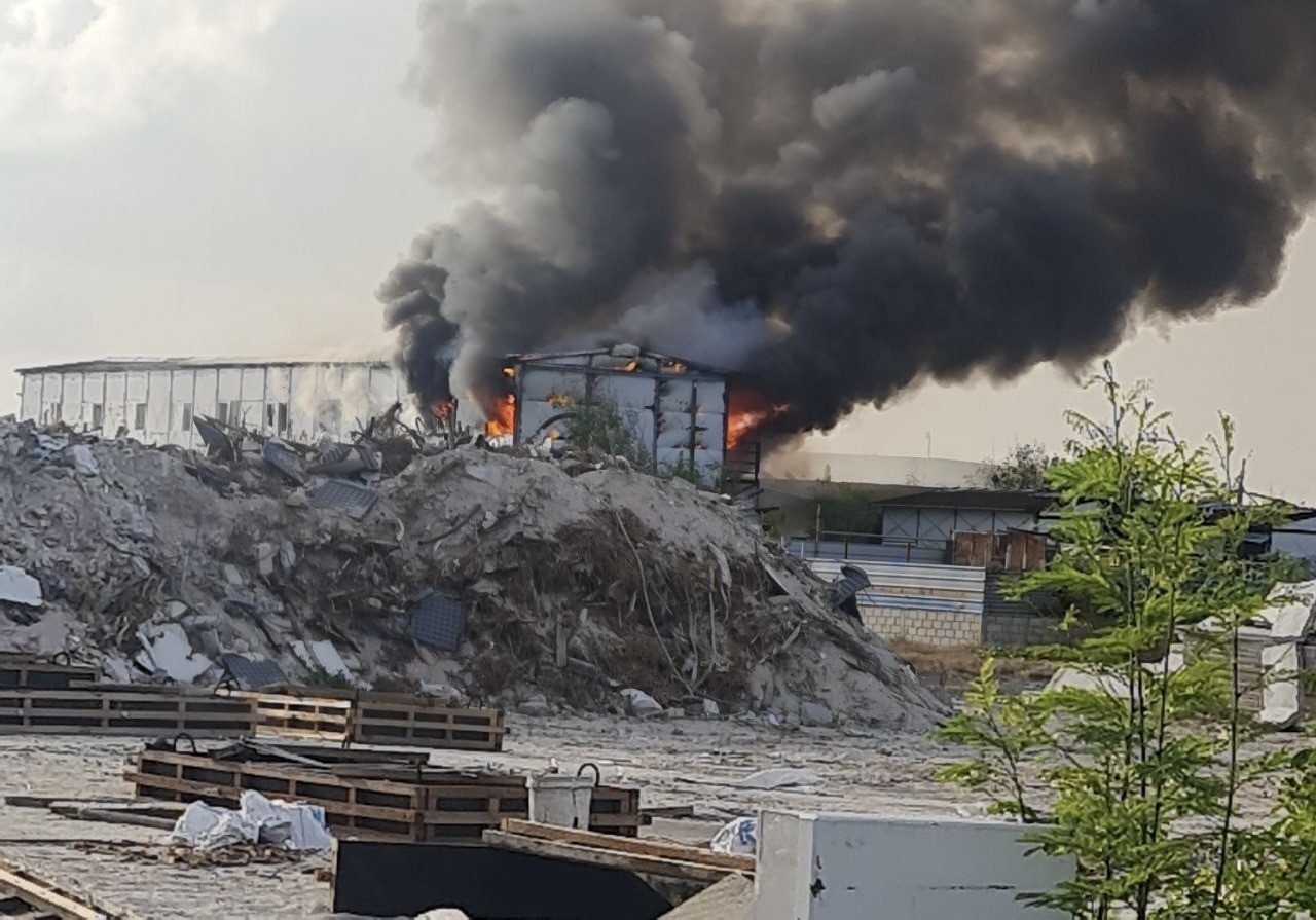 ހުޅުމާލޭ  ފޭސް 3 ގެ އެކޮމޮޑޭޝަން ބްލޮކެއްގައި އަލިފާނުގެ ހާދިސާއެއް ހިނގައިފި