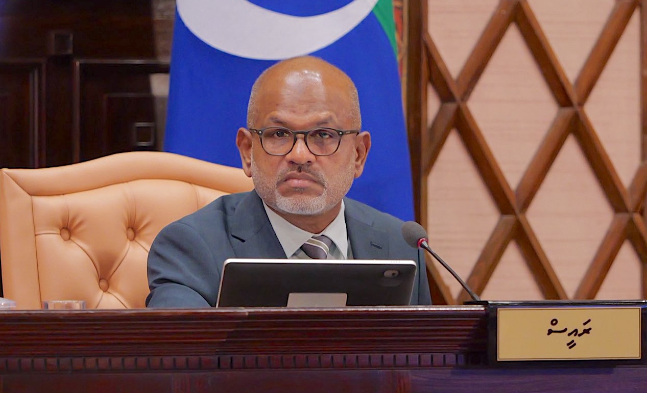 މަޖިލީހުގެ ނައިބު ރައީސްގެ މަޤާމުން އިސްތިއުފާ ދެއްވުމަށްފަހު ނާޒިމް އެނބުރި މަޖިލީހަށް