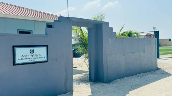 ފޯކައިދޫ ޕޮލިސް ސްޓޭޝަނުގެ އިސްވެރިޔާގެ ސައިކަލުގައި ރޯކޮށްލައިފި