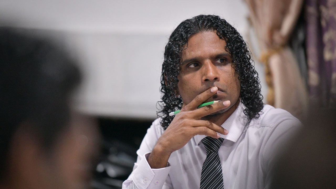 އެމްޑީޕީގެ އެޑިއުކޭޝަން ކޮމިޓީގެ މުގައްރިރު ޔައުގޫބު އަބްދުﷲ