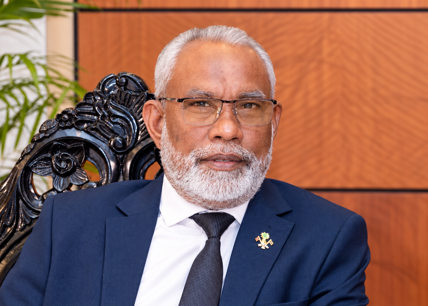 ޕީއެންސީގެ މަޖިލިސް މެންބަރުންގެ ބޮޑު ވަފްދަކާއެކު މަޖިލިސް ރައީސް ޕާކިސްތާނަށް ފުރާވަޑައިގެންފި