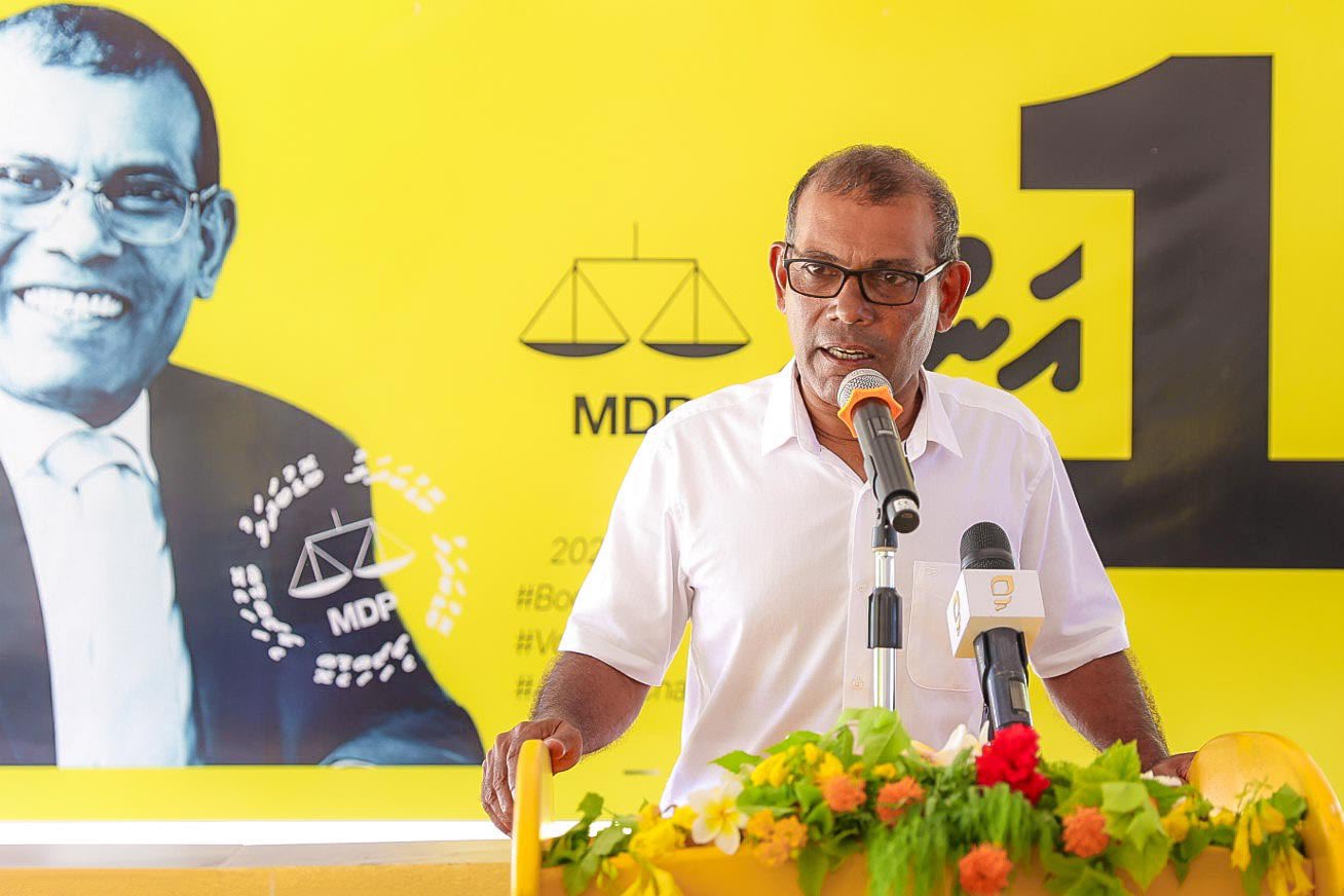 ރައީސް މުޢިއްޒު މަގުފަހިކުރަނީ ރައްޔިތުން ލައްވައި ވެރިކަން އިންޤިލާބުކޮށްލަން: ނަޝީދު
