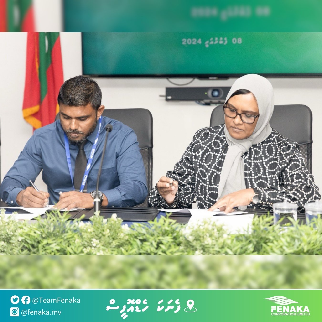 ޕޮލިޓެކްނިކާއި ފެނަކައާއި ދެމެދު ފަހުމުނާމާއެއްގައި ސޮއިކޮށްފި