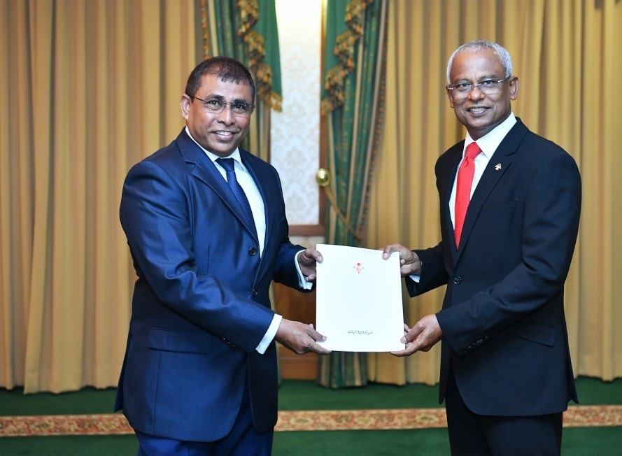 ޓޫރިޒަމް މިނިސްޓަރުގެ މަޤާމަށް ޑރ. މައުސޫމް