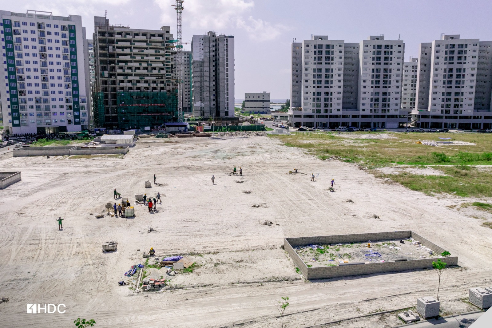 ފްލެޓަށް އެދޭއިރު ނުކުޅެދުންތެރިކަން ހުންނަ ފަރާތެއްކަން އަންގައިދޭން އެންސްޕާ ކާޑު ހުށަހެޅޭނެ