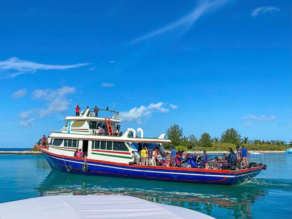 މަތިވެރިން 100 މީހުން ބޭސްފަރުވާއަށް ކުޅުދުއްފުށްޓަށް؛ ރަނގަޅު ނިންމުމެއްތަ؟