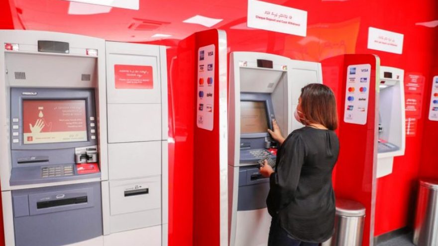 ބީއެމްއެލް ކާޑު މެޝިންތަކުން ވިޔަފާރިވެރިންގެ އަތުން ނަގާފީ 1 އިންސައްތަ އަށް ކުޑަކޮށްފި