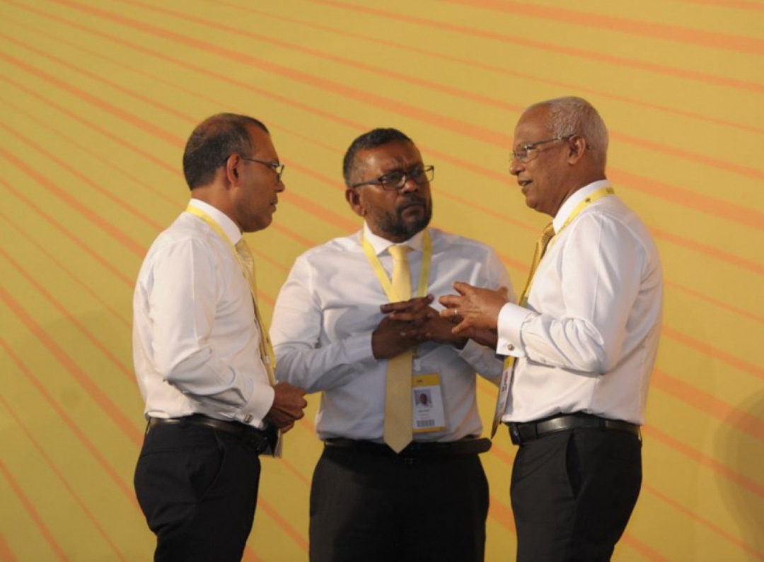 ފައްޔާޒާ އަދި ފައްޔާޒުގެ އާއިލާއާ ދިމާ ނުކުރަން ނަޝީދު އެދިވަޑައިގެންފި