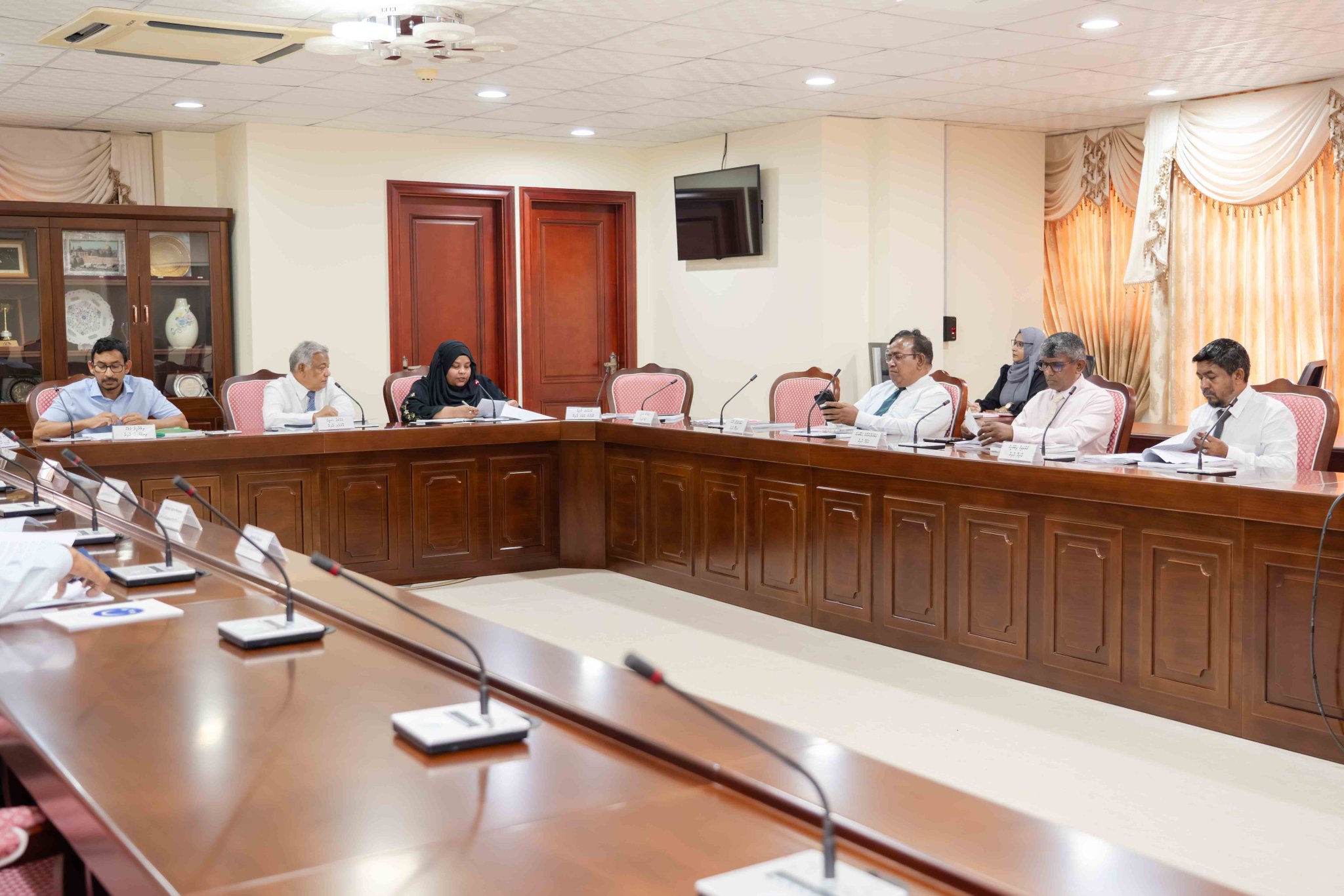 އޭޑީއެޗްޑީ ކުދިންނަށްދޭ ބޭސް، މެތައިލްފެނިޑޭޓް މަނާ ލިސްޓުން އުނިކުރަން ކޮމިޓީން ފާސްކޮށްފި
