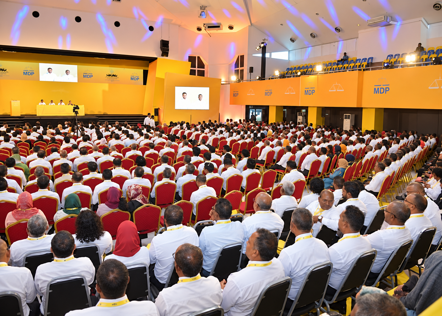 އެމްޑީޕީގެ ޤައުމީ ކޮންގްރެސް ފެށެން 2 ދުވަސް: 2028 ގެ އަމާޒަށް ވާޞިލުވުމަށް އެޅޭ މުހިންމު ފިޔަވަޅެއް ކަމަށް އެ ޕާޓީން ބުނެފި