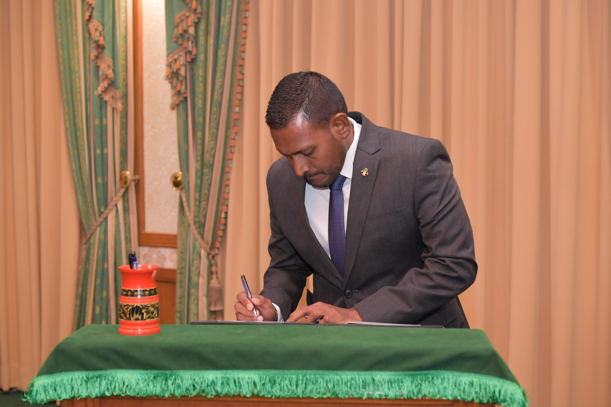 އުންސުރު ހަމަނުވެގެން ފޮނުވާލި ވެންޓިލޭޓަރު މައްސަލަ އަނެއްކާވެސް ޕީޖީއަށް!