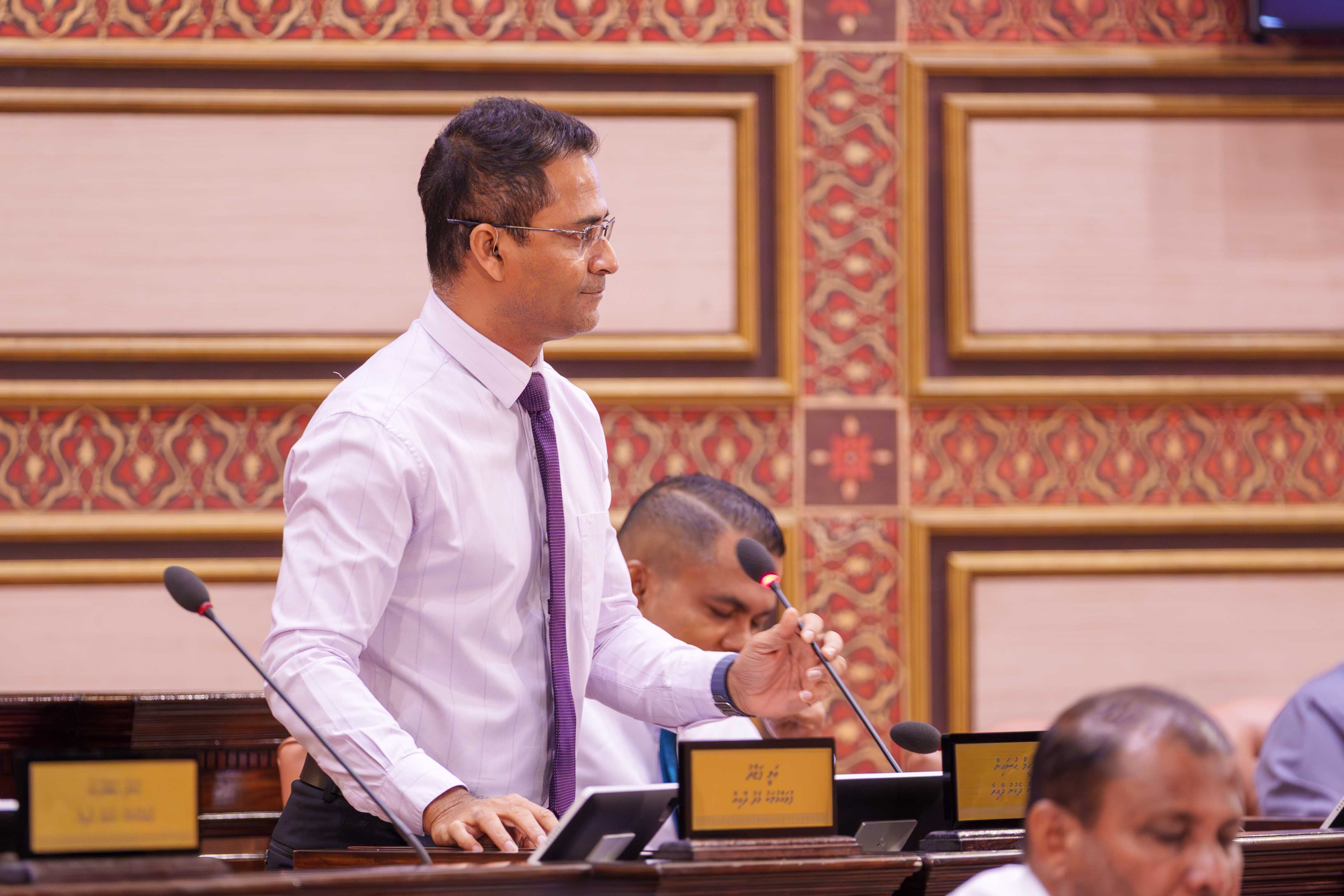 ރަސްމާލޭގެ އީގަލް ހިލްސް މަޝްރޫޢު ހުއްޓުވަން އުޅޭ އުޅުމަށް ރައްޔިތުން ނޫނެކޭ ބުނަންޖެހޭ: ޑްރީމްސް އިއްބެ