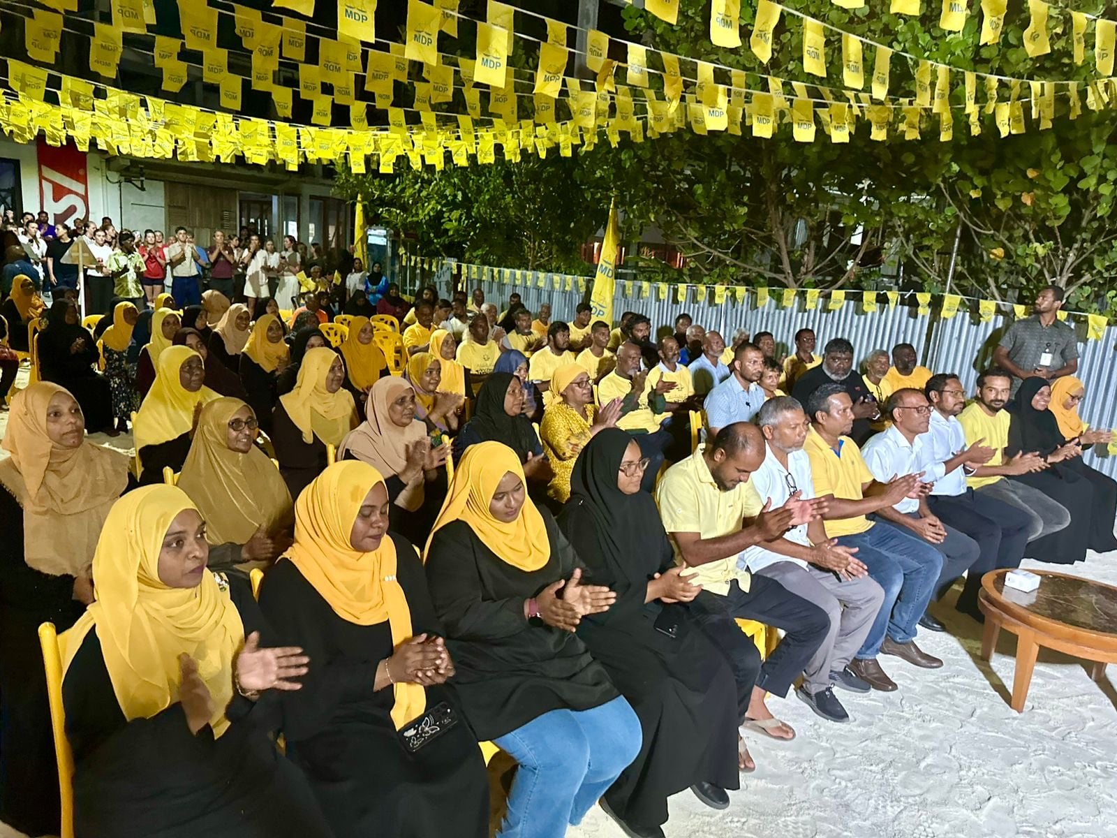 ތިލަފަތް ނެތްނަމަ މިއަދު މިޤައުމުގައި އޮތީހީ ރަސްކަން: މޭޖަރ ރިޓަޔަރޑް އާޒިމް