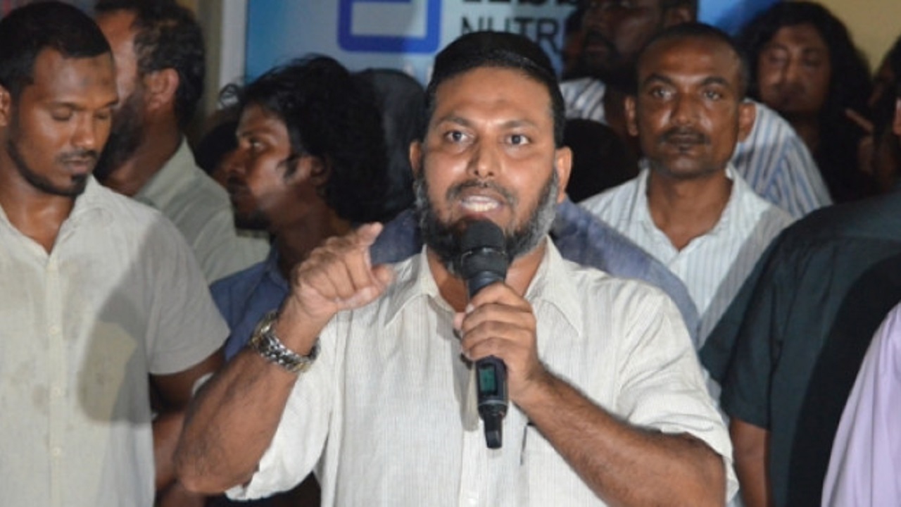 އަދާލަތު ޕާޓީގެ ރައީސްކަމަށް އަންހެނުންނަށް ކުރިމަތިލެވޭގޮތަށް އިންތިޚާބަށް އަލުން ހުޅުވާލައިފި