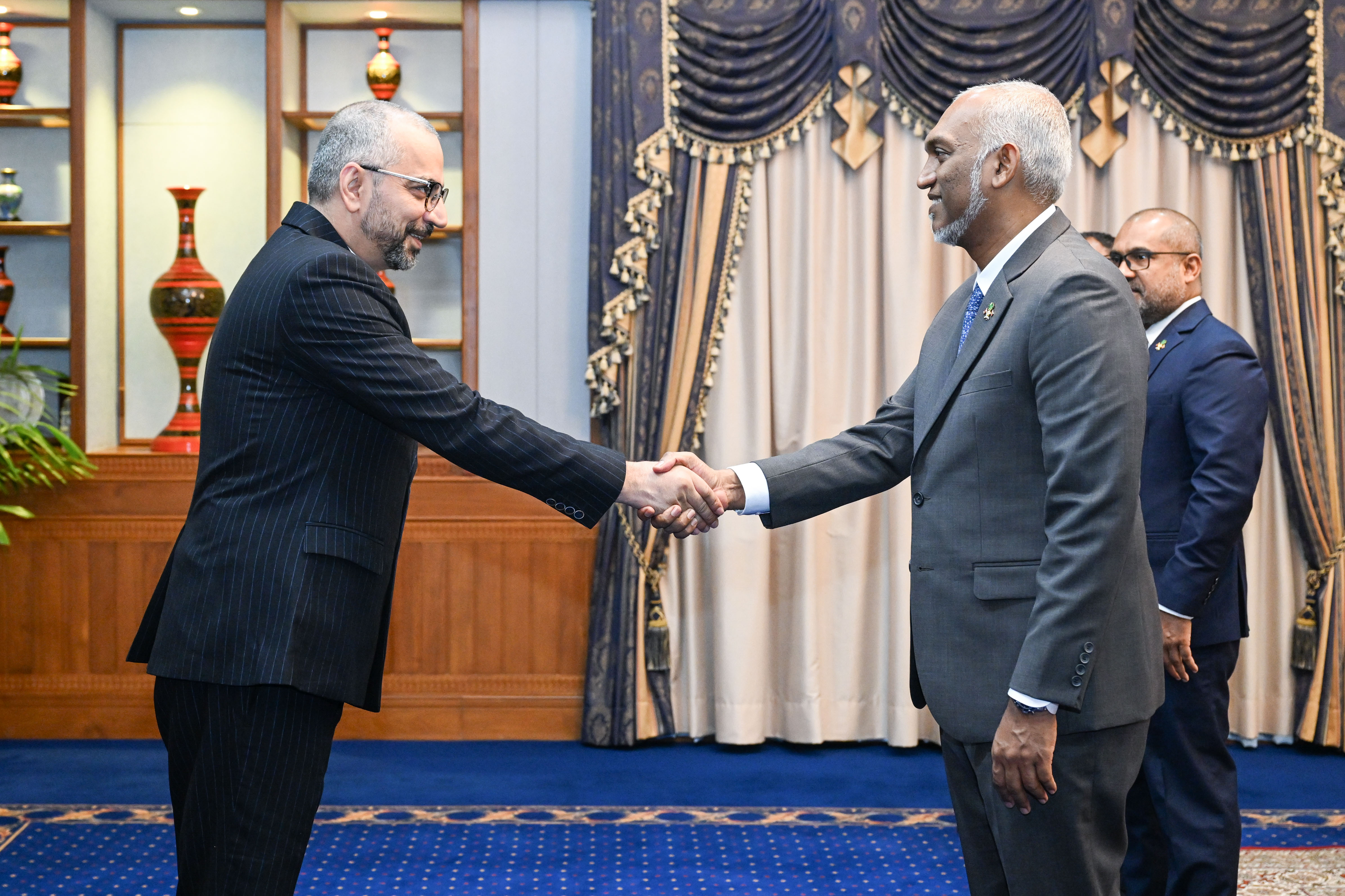 މެދުއިރުމަތީގެ ސުލްހަ މަސަލަސްކަން ގާއިމުކުރުމަށް އެހީތެރިކަން ފޯރުކޮށްދޭން ރާއްޖެއިން ތައްޔާރު: ރައީސް