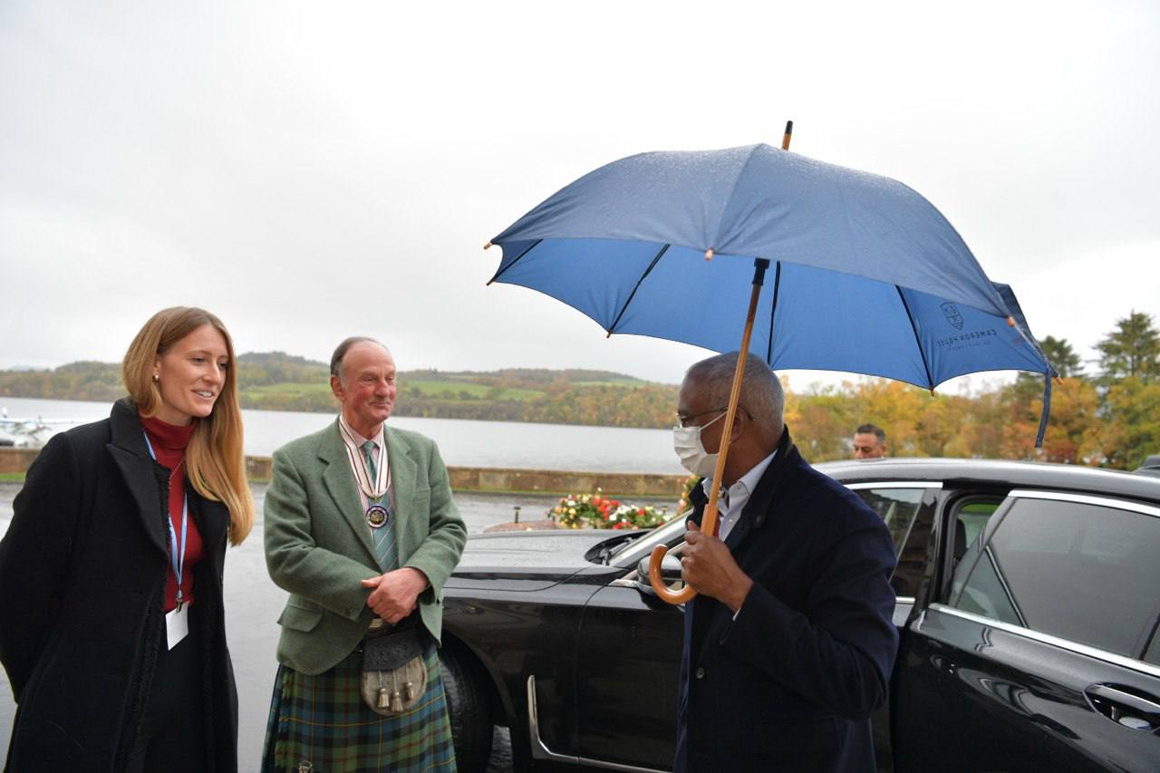 ކޮޕް 26: ރާއްޖޭގެ ވަފްދު ގްލަސްގޯއަށް ވަޑައިގެންފި